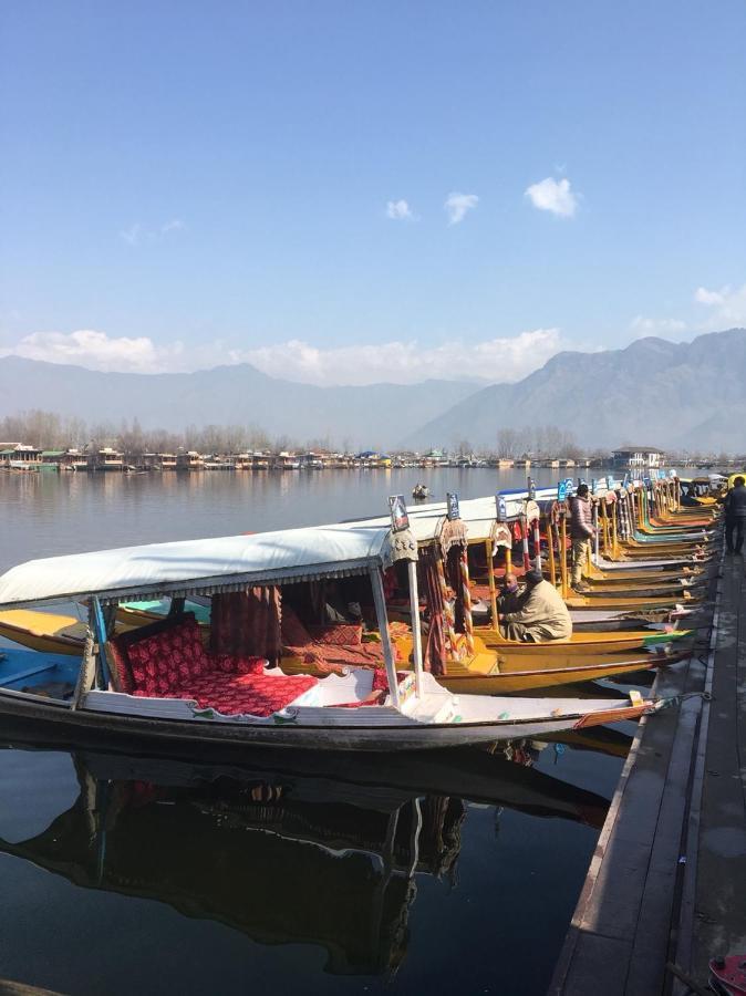New Alexandra Houseboats Hotel Srinagar  Luaran gambar