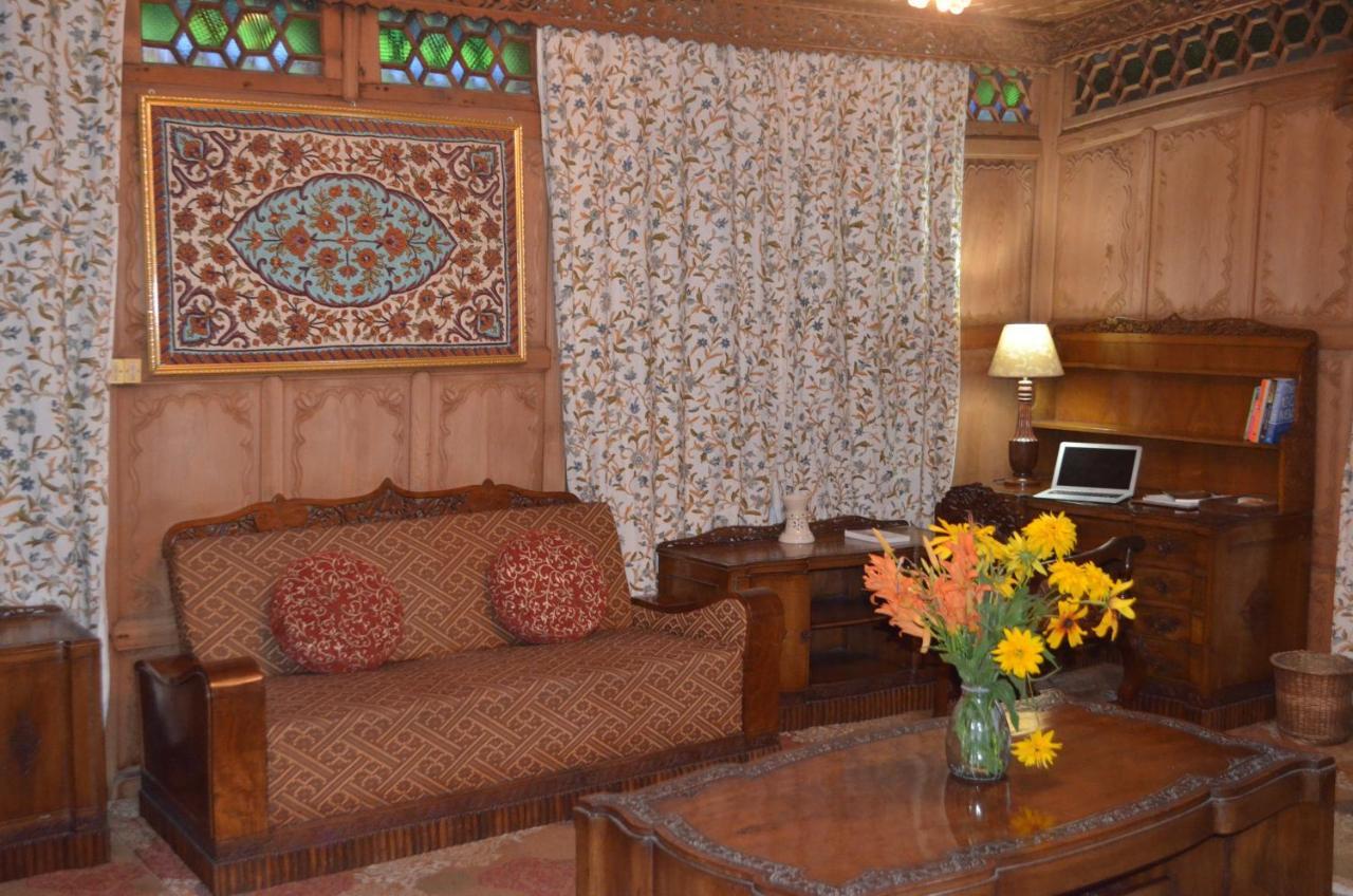 New Alexandra Houseboats Hotel Srinagar  Luaran gambar