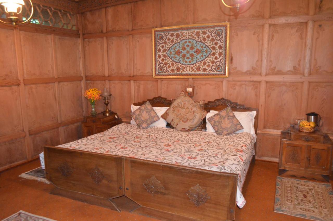New Alexandra Houseboats Hotel Srinagar  Luaran gambar